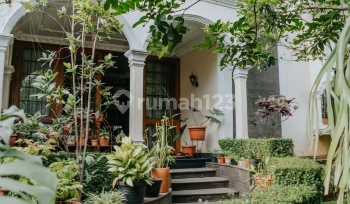 For Sale Spacious House in Karang Setra Sukajadi