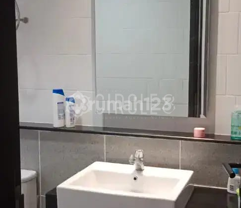 Modern 2-Story Residential House in Summarecon Gede Bage 2