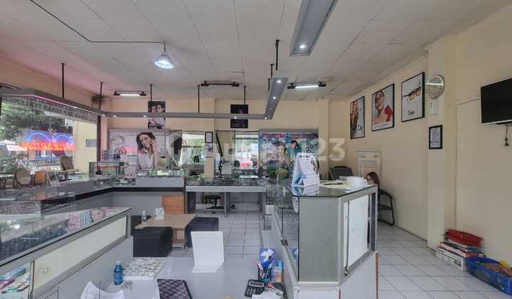 Rumah Mainroad Moch Toha Strategis Jual Cepat