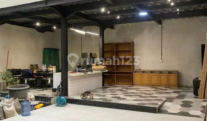 Rumah Usaha 3 Lantai Mainroad Sudirman Jual Cepat 2