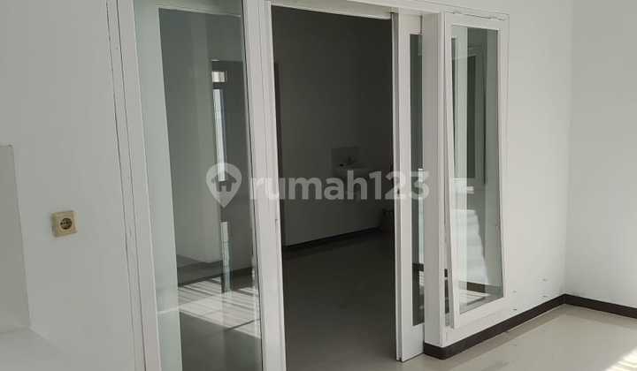 Rumah Permata Kopo Sudah Renovasi Jual Cepat