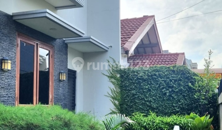 Rumah Asri Siap Huni di Taman Aries 2
