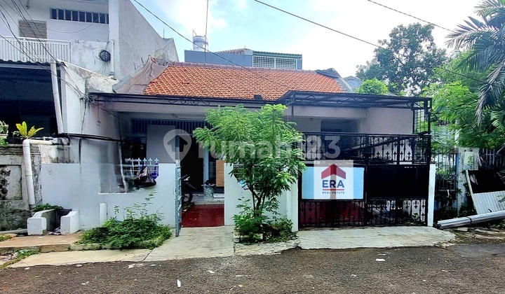 Strategic Location, Green and Flood-Free Environment in Taman Aries