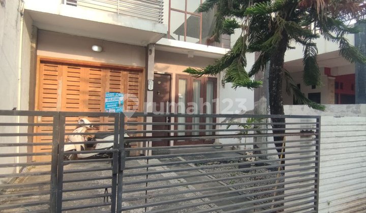 Rumah 2 Lantai Perumahan Griya Metropolitan Pekayon Jaya, Bekasi Selatan 2