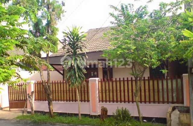 Rumah Siap Huni di Jakasetia Bekasi Selatan, Belakang Perumahan Grand Galaxy City