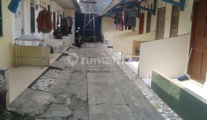 Kosan Depan Kampus Muhammadiyah 70 Pintu Kost di Ciputat 24222.0 m² SHM Kosan Depan Kampus Muhammadiyah 70 Pintu Kost di Ciputat 24222.0 m² SHM