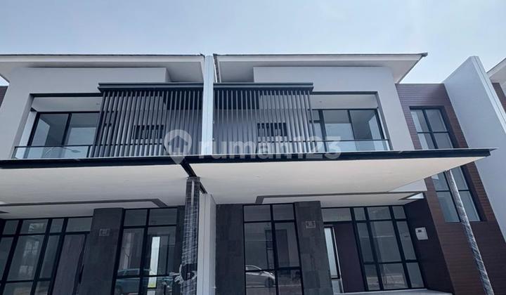 For Rent Yellow Village PIK2 House Size 10x20 Cheapest For Rent Yellow Village PIK2 House Size 10x20 Cheapest