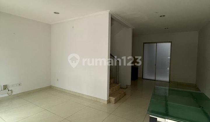 Disewakan Rumah Siap Huni di Golf Island PIK (6x15) 2