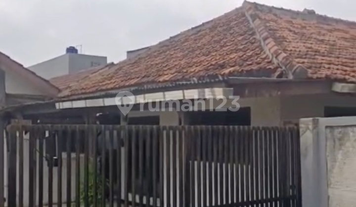 Dijual Rumah , Kos-Kosan dan Lahan Parkir 10-15 Mobil di Kebon Jeruk , Jakarta Barat
