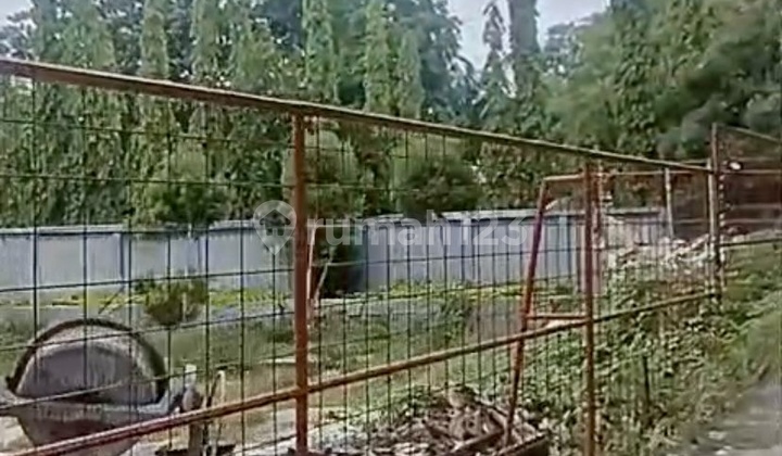 Disewakan Tanah / Kavling di Boulevard , Kelapa Gading, Jakarta Utara 1100 Meter