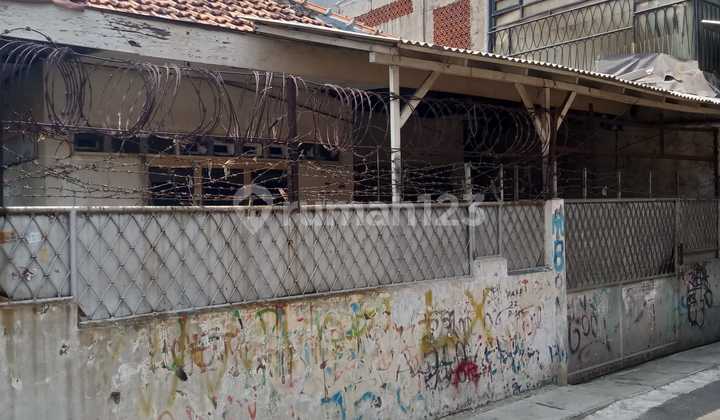 Dijual Rumah Tua Hitung Tanah Petojo Utara Kec. Gambir Jakarta Pusat Shm 2