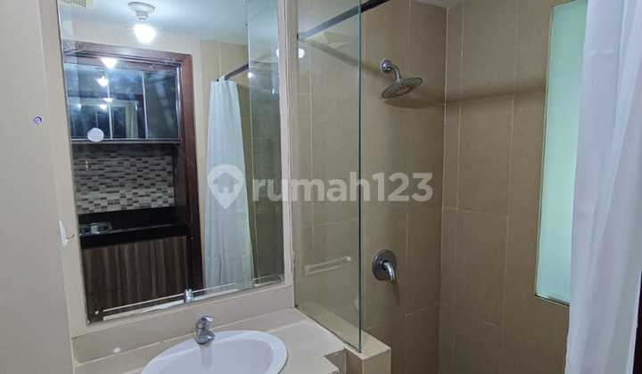 Super Cheap Apartment Fully Furnished Near Mall, Siloam Hospital, Close to Toll Access. 2