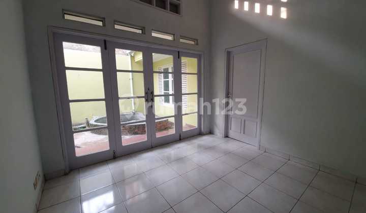 A Cool and Peaceful Ready-to-Live-In House 2