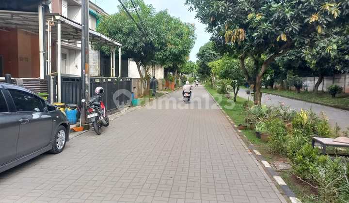 Affordable Ready-to-Live House in a Quiet Area Affordable Ready-to-Live House in a Quiet Area