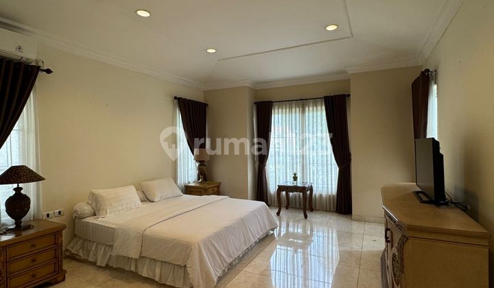 Super Beautiful House in Elite Area of City Center Near Siloam, Uph, Lippo Mall, and Toll Road 2