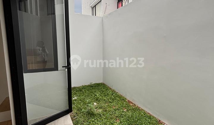 The House is Still New Near the City Center Close to Uph, Siloam, Lippo Mall, a Green and Cool Area. 2