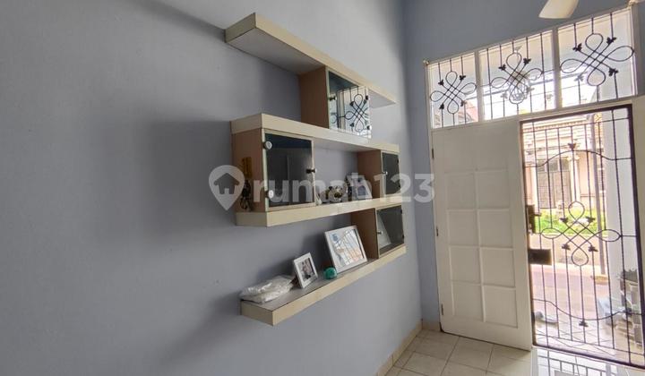 Beautiful 2-Story House Ready to Live In, Already Renovated and Fully Furnished in a 24-Hour Security Cluster, Close to Mall, Hospital, University 2