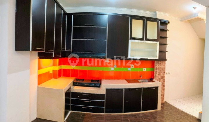 Super Cheap House Best Deal Near City Center Near Uph, Siloam, Lippo Mall and Toll Road