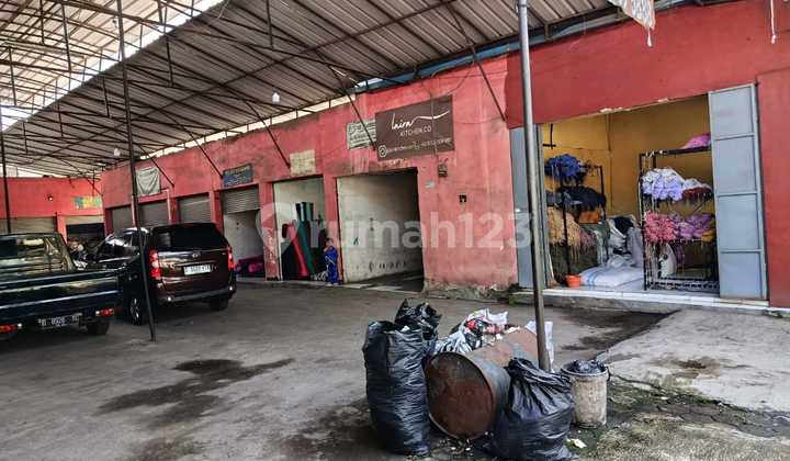 For Sale Fast Shop House in Cigondewah Suitable for Business For Sale Fast Shop House in Cigondewah Suitable for Business