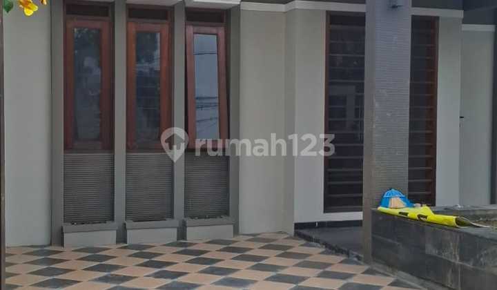 Dijual/disewakan Rumah Taman Holis Indah Siap Huni 2