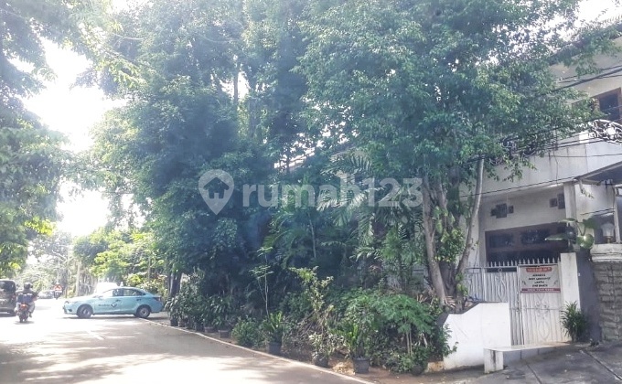Rumah 2 Lantai Dekat Stasiun Tebet di Jl. Gudang Peluru, Kebon Baru, Tebet, Kota Jakarta Selatan, Dki Jakarta, Indonesia, 2