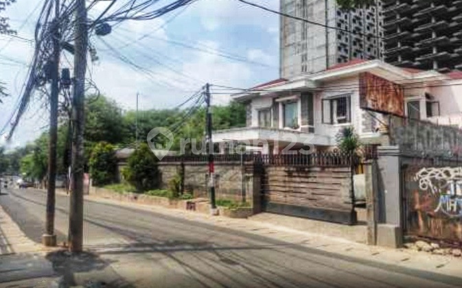 Rumah Bagus 2 Lantai di Lokasi Strategis Dekat Universitas dan Tol Kebon Jeruk Jl Gili Sampeng, Jakarta Barat