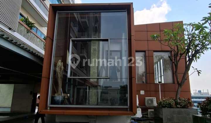 Luxury 2-Bedroom Apartment The Only Unit On The 3rd Floor. Strategic Location At The Mansion In Kemang South Jakarta