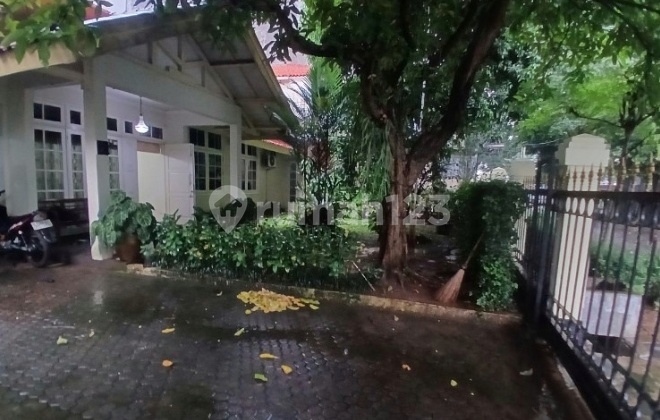 Rumah Asri di Lingkungan yang Nyaman dan Strategis Dalam Perumahan di Jl. Karyawan, Pondok Pinang, Kebayoran Lama, Jakarta Selatan 2