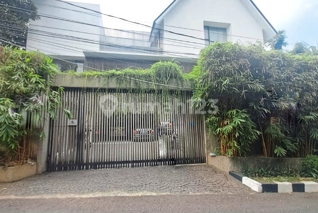 Rumah Modern Minimalis 2 Lantai yang Asri di Lokasi Strategis Jl. Taman Radio Dalam, Gandaria Utara, Jakarta Selatan