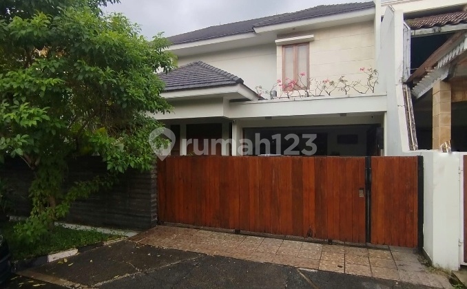 Rumah Mewah Modern 2 Lantai di Lokasi Strategis Tanjung Barat, Jakarta Selatan 1