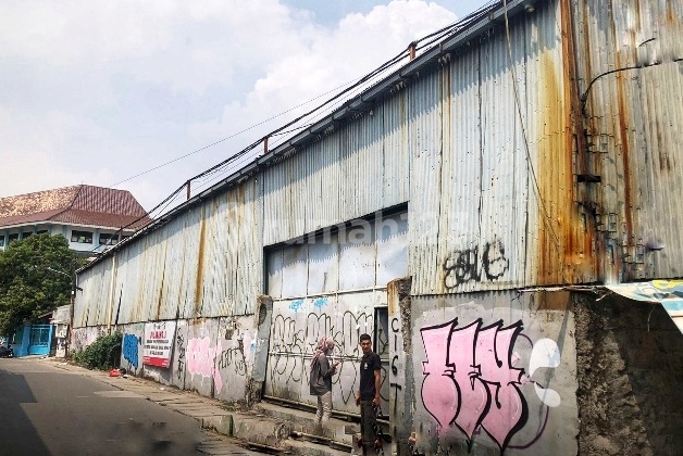 Spacious 499m² Warehouse in West Cengkareng, West Jakarta, Close to Toll Road and Soekarno Airport Spacious 499m² Warehouse in West Cengkareng, West Jakarta, Close to Toll Road and Soekarno Airport