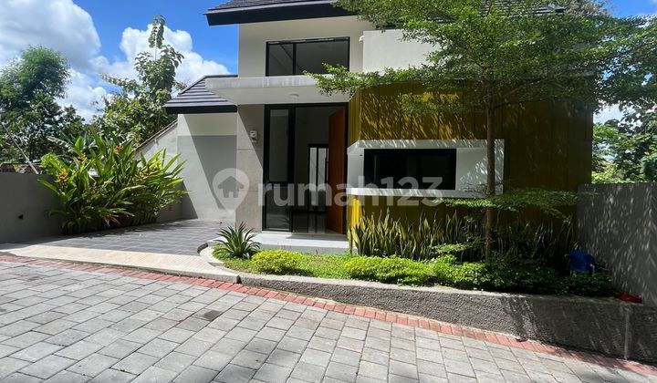 Jangan Klik Kalau Nggak Siap Nyesel-Rumah Jalur Utama Kampus Umy Jangan Klik Kalau Nggak Siap Nyesel-Rumah Jalur Utama Kampus Umy