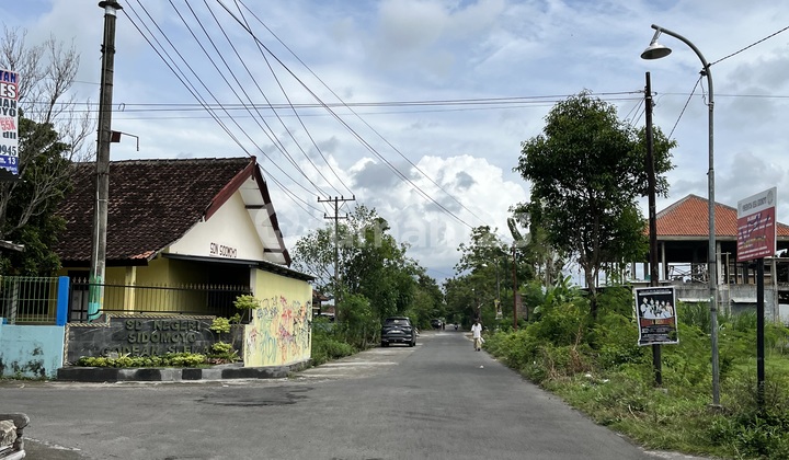 Need Money Urgently! Sidomoyo Land, Godean: 3 Minutes to Tirtoadi Toll Gate