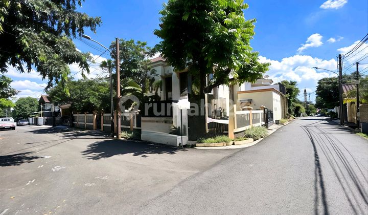 Rumah Dijual Strategis dan Mewah di Gudang Peluru, Jaksel. Rumah Dijual Strategis dan Mewah di Gudang Peluru, Jaksel.