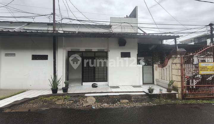 Kios 1 Lantai Cocok Buat Usaha Cafe Warkop, Travel dan Sejenisnya, Ditebet Timur Dalam