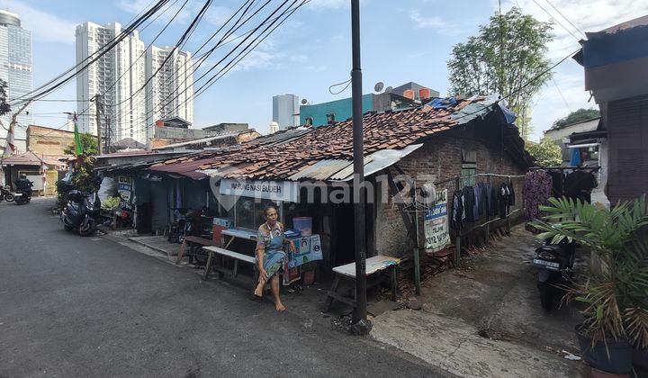 Dijual Cepat Rumah Hitung Tanah di Menteng Dalam, Dekat Casa Grande & Mall Kota Kasablanka! Dijual Cepat Rumah Hitung Tanah di Menteng Dalam, Dekat Casa Grande & Mall Kota Kasablanka!