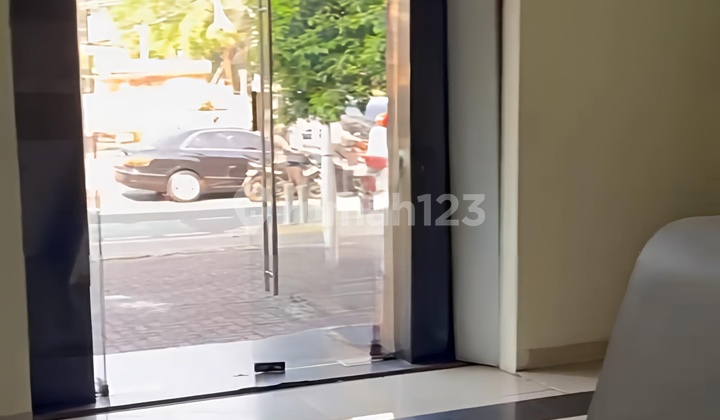 Ruko Gandeng di Tebet Raya, Strategis, Tebet, Jaksel