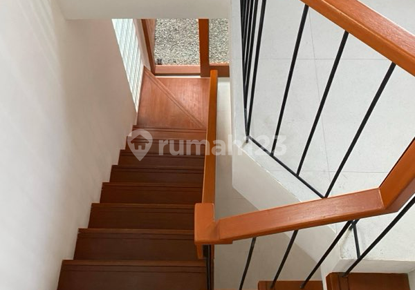 Art Deco House Arcamanik (Certificate of Property Title) City Center Art Deco House Arcamanik (Certificate of Property Title) City Center