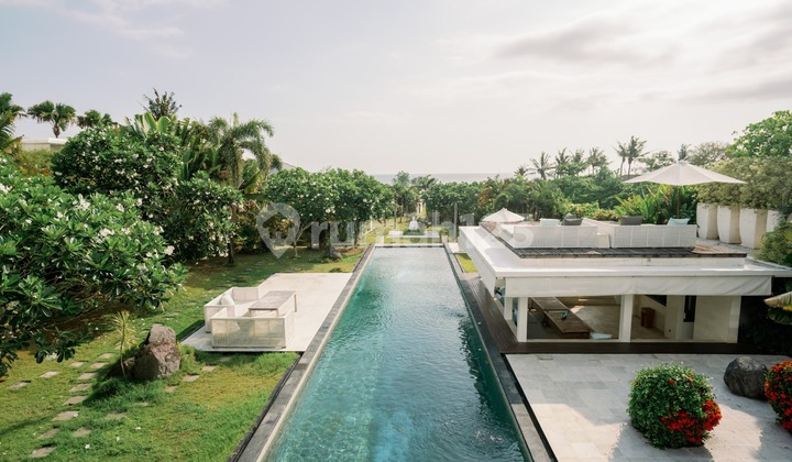 5 Bedrooms Beachfront Cemagi Under 50 Billion 5 Bedrooms Beachfront Cemagi Under 50 Billion