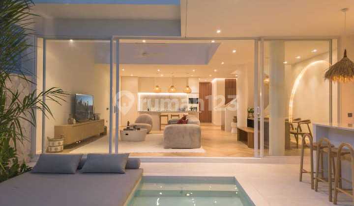 Luxury 3 Bedroom Villa in Canggu's Entertainment Center Location