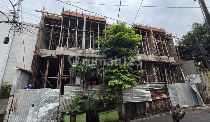 For Sale 3-Story House in Tomang 2