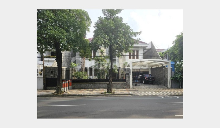 Luxury, Affordable &amp; Strategic House at 0 Ry Kertajaya Indah Street, Sby 2