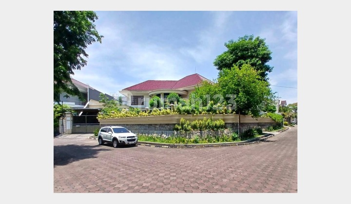 Rumah Mewah Hitung Harga Tanah Saja di Darmo Harapan, Sby