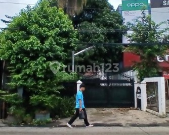 Dijual Lelang Rumah Lokasi Strategis di Bekasi 2