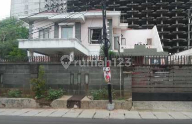 Dijual Rumah Lokasi Strategis di Jakarta Barat