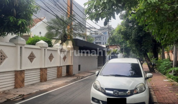 For Sale House Land 5852 M2 Below Market Price in Petojo Gambir Central Jakarta 2