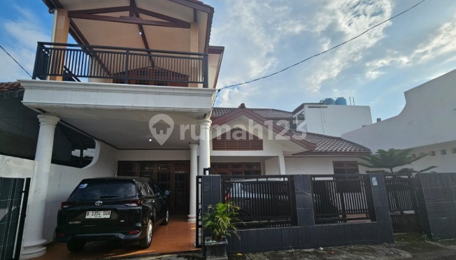 For Sale Auction Cheap 2-Story House in Pesanggrahan, South Jakarta For Sale Auction Cheap 2-Story House in Pesanggrahan, South Jakarta