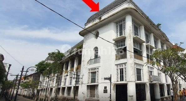 Dijual Gedung Perkantoran Lokasi Strategis 2