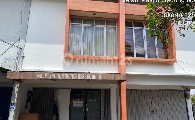 For Sale 2-Story Shop House in Pasar Rebo, East Jakarta 2