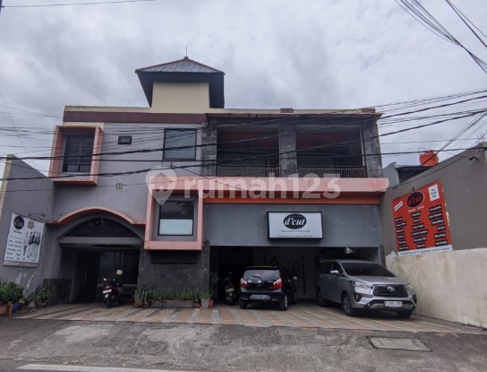 Auction Sale of a Strategically Located House in Jagakarsa, South Jakarta